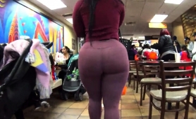 Big Booty Amateur Babe In Tight Purple Pants Goes For A Walk